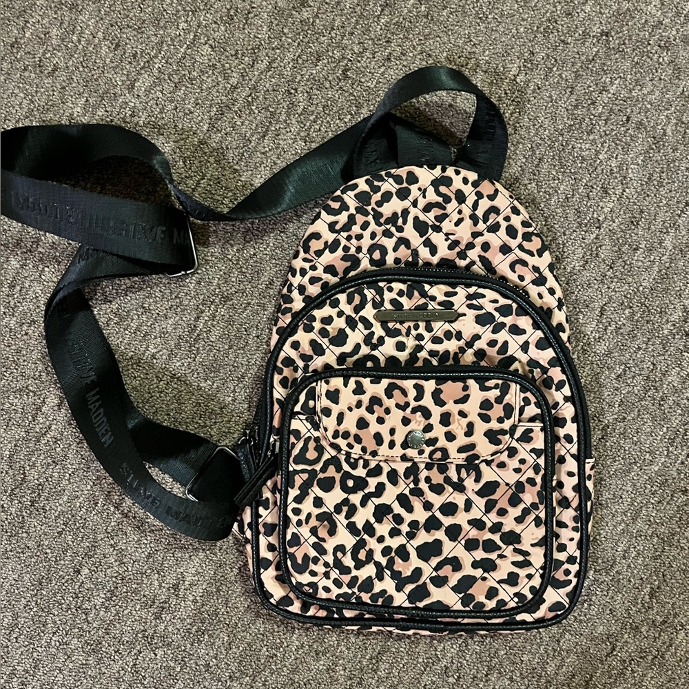 Steve Madden cross body satchel bag